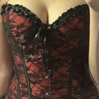 beauty-girl-in-red avatar